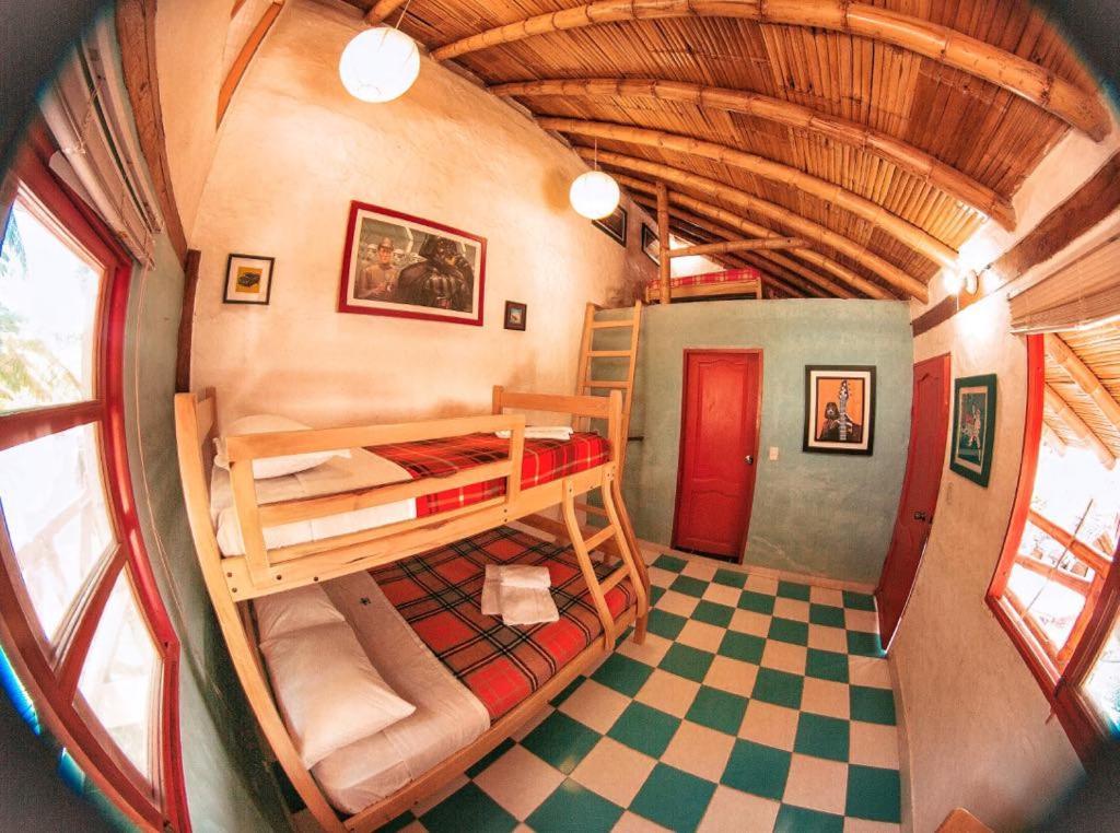 Pop House Hotel Montanita Ngoại thất bức ảnh
