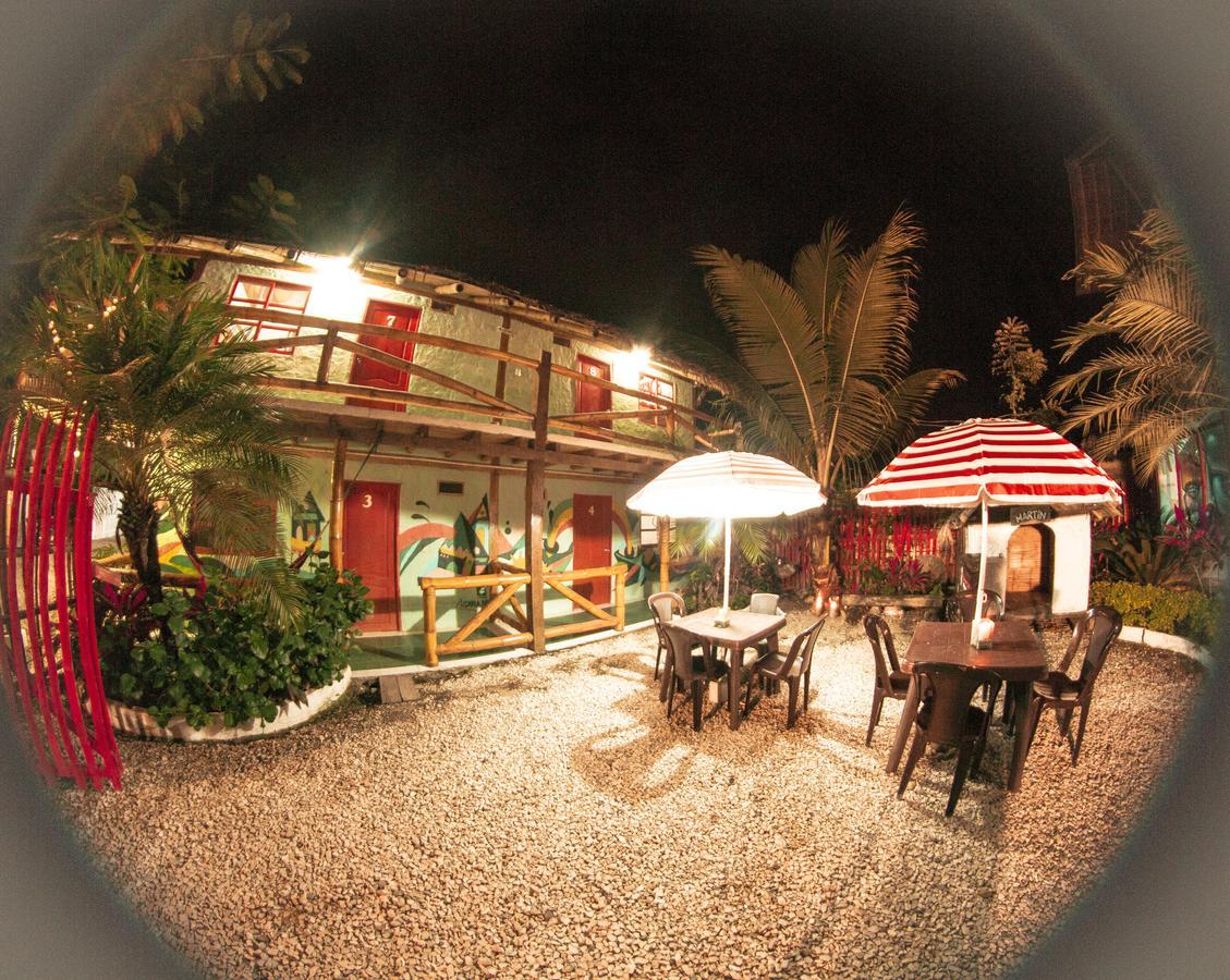 Pop House Hotel Montanita Ngoại thất bức ảnh